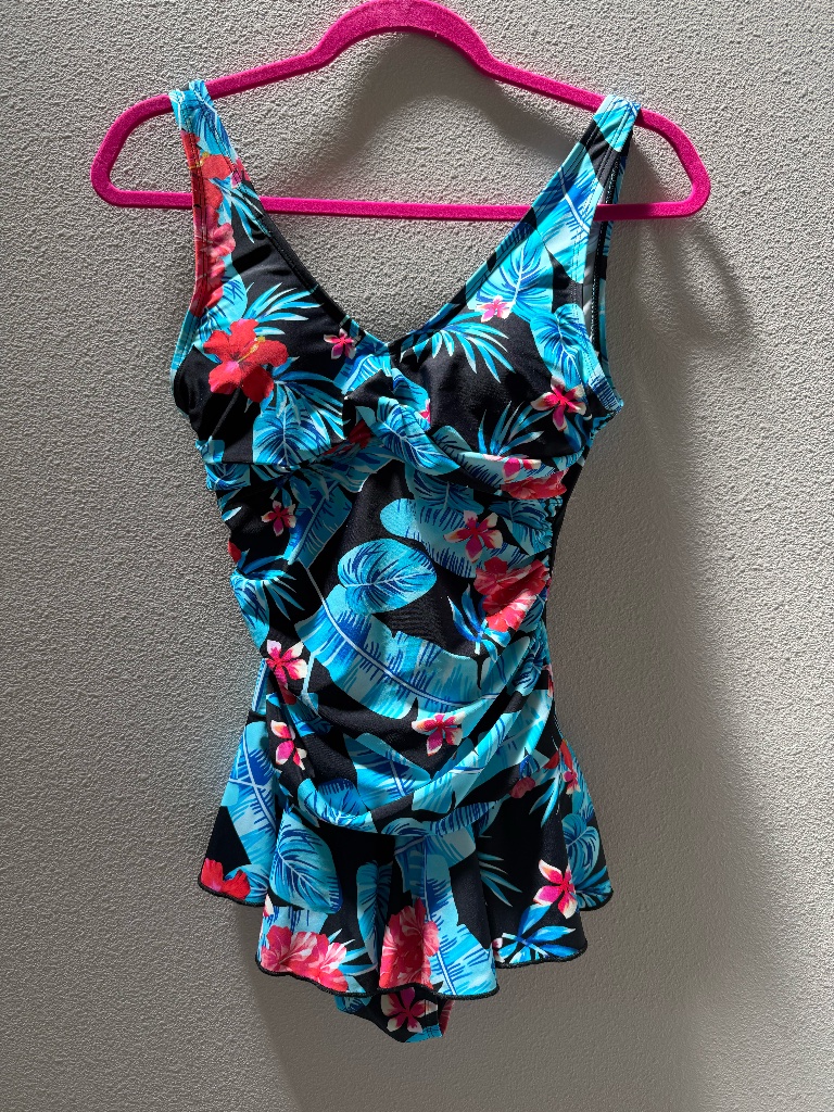 Bathingsuit With Skirt